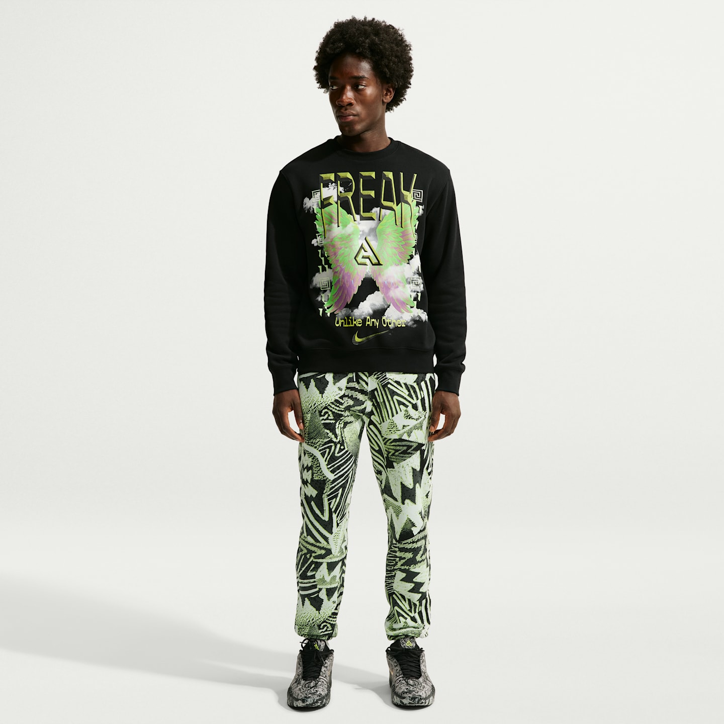 Мужские толстовки Nike Giannis Fleece Crew, цвет: Чёрный — фото 4