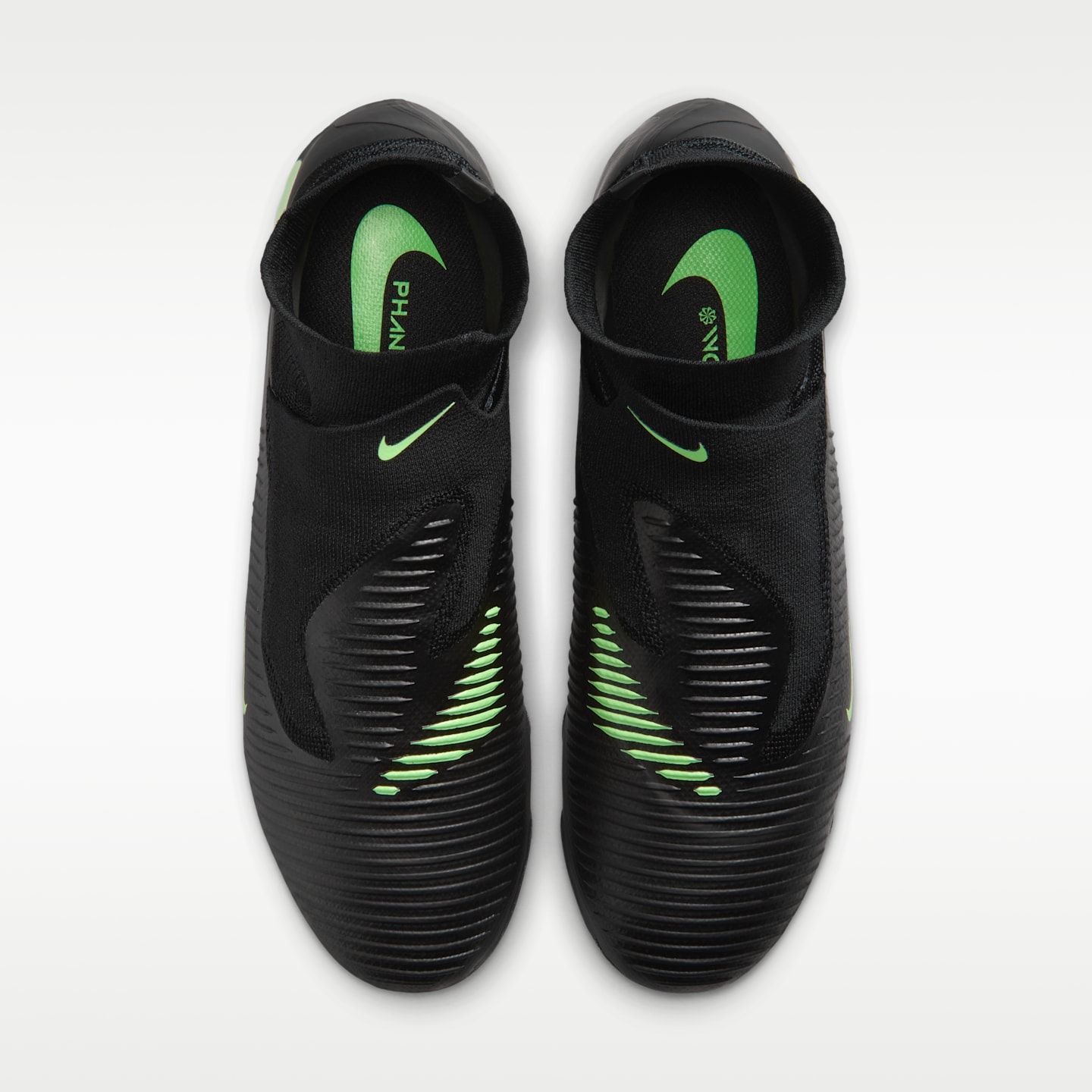 Мужские бутсы Nike Phantom 6 High Pro Firm-Ground Soccer, цвет: Чёрный / Зелёный — фото 4