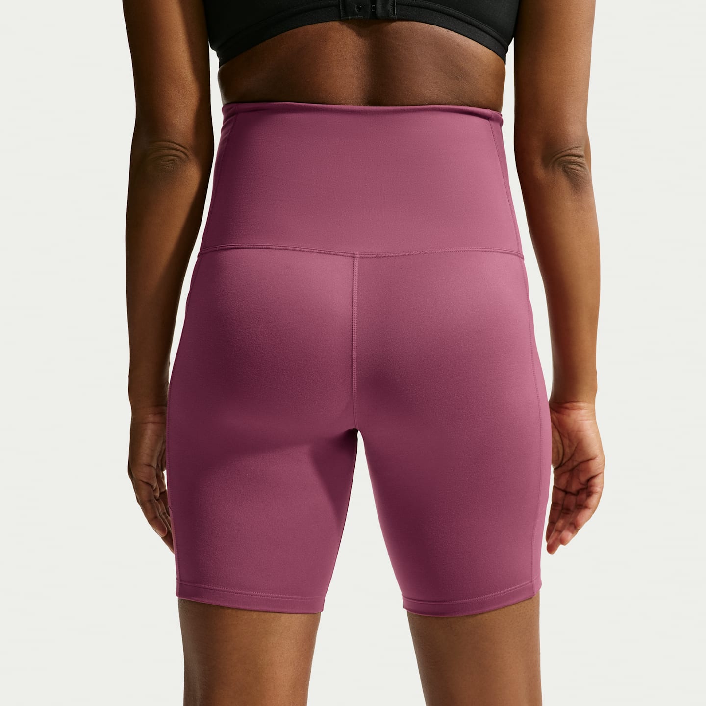 Женские велошорты для беременных Nike (M) One Dri-FIT 8" с высокой посадкой и карманами, цвет: Розовый дымчатый / Белый — фото 3