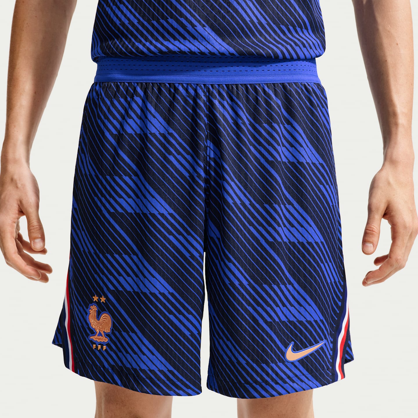 Мужские футбольные шорты Nike FFF 2026 Stadium Home Dri-FIT Replica, цвет: Королевский синий / Синий — фото 2