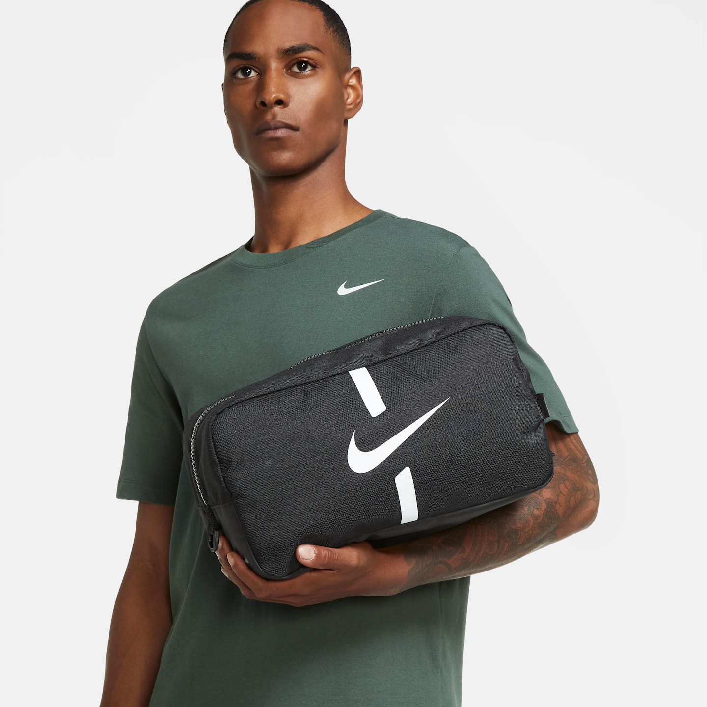 Сумка для футбольной обуви Nike Academy, цвет: Чёрный / Белый — фото 2