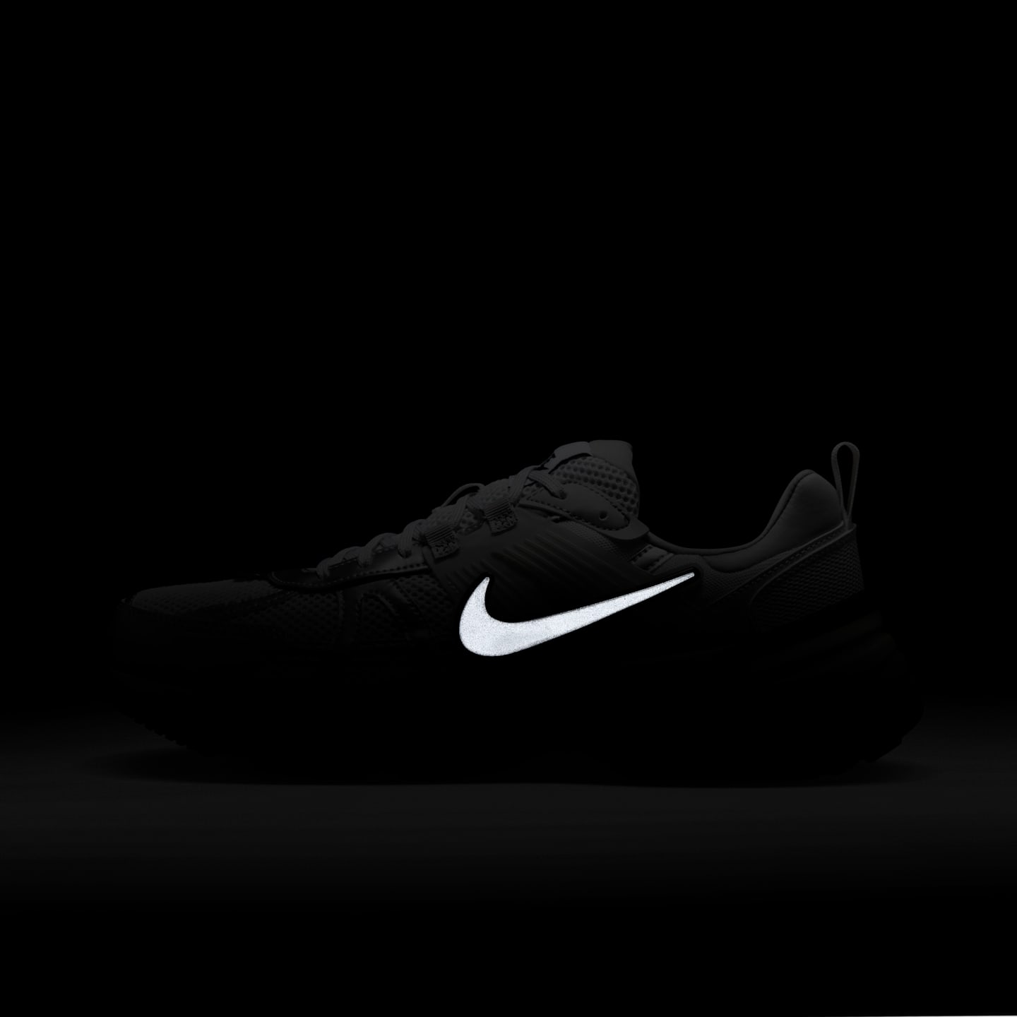 Мужские кроссовки Nike V2K Run, цвет: Снежный белый / Платиновый — фото 10