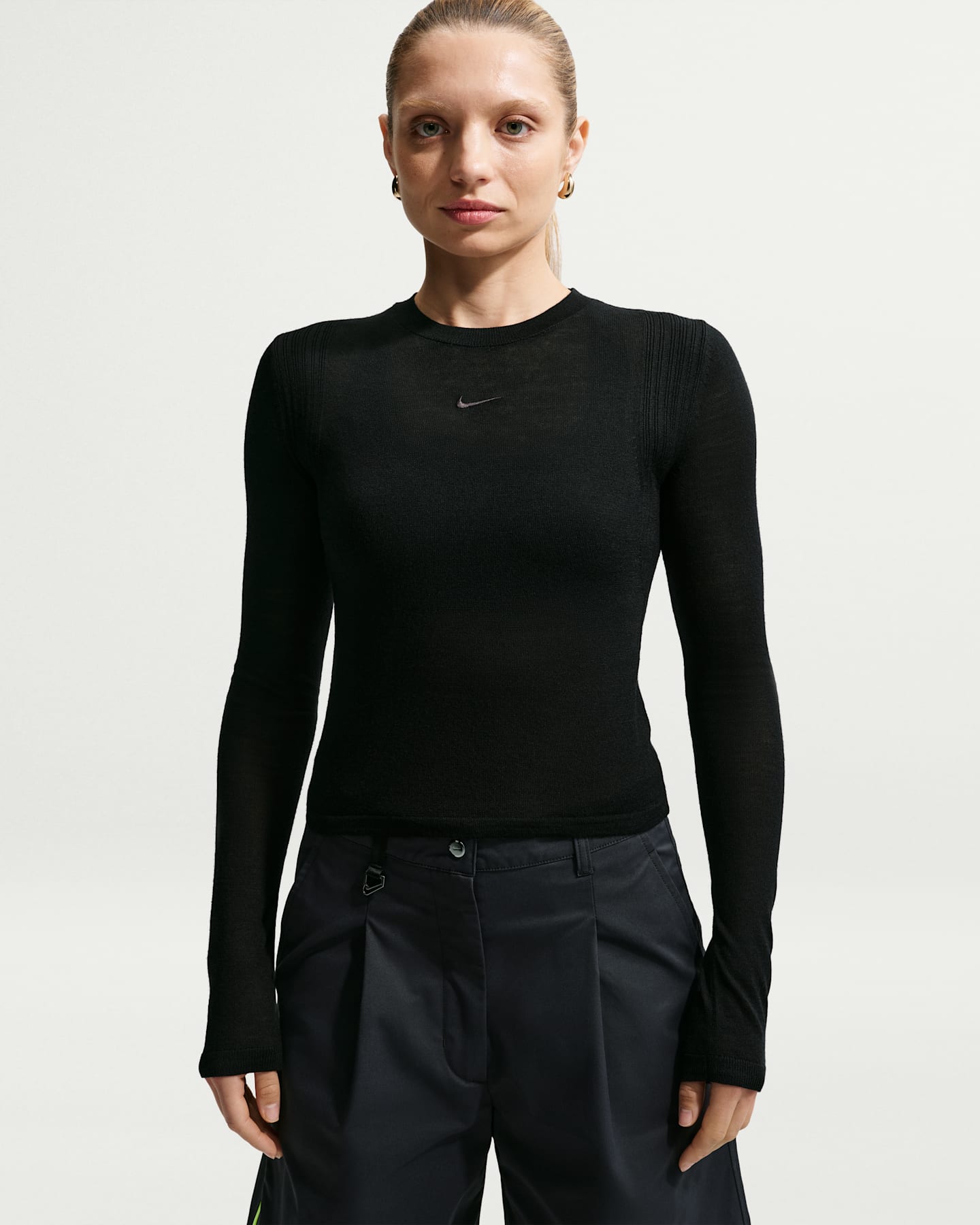 Женский топ Nike Sportswear Airreverent с длинным рукавом, цвет: Чёрный — фото 6