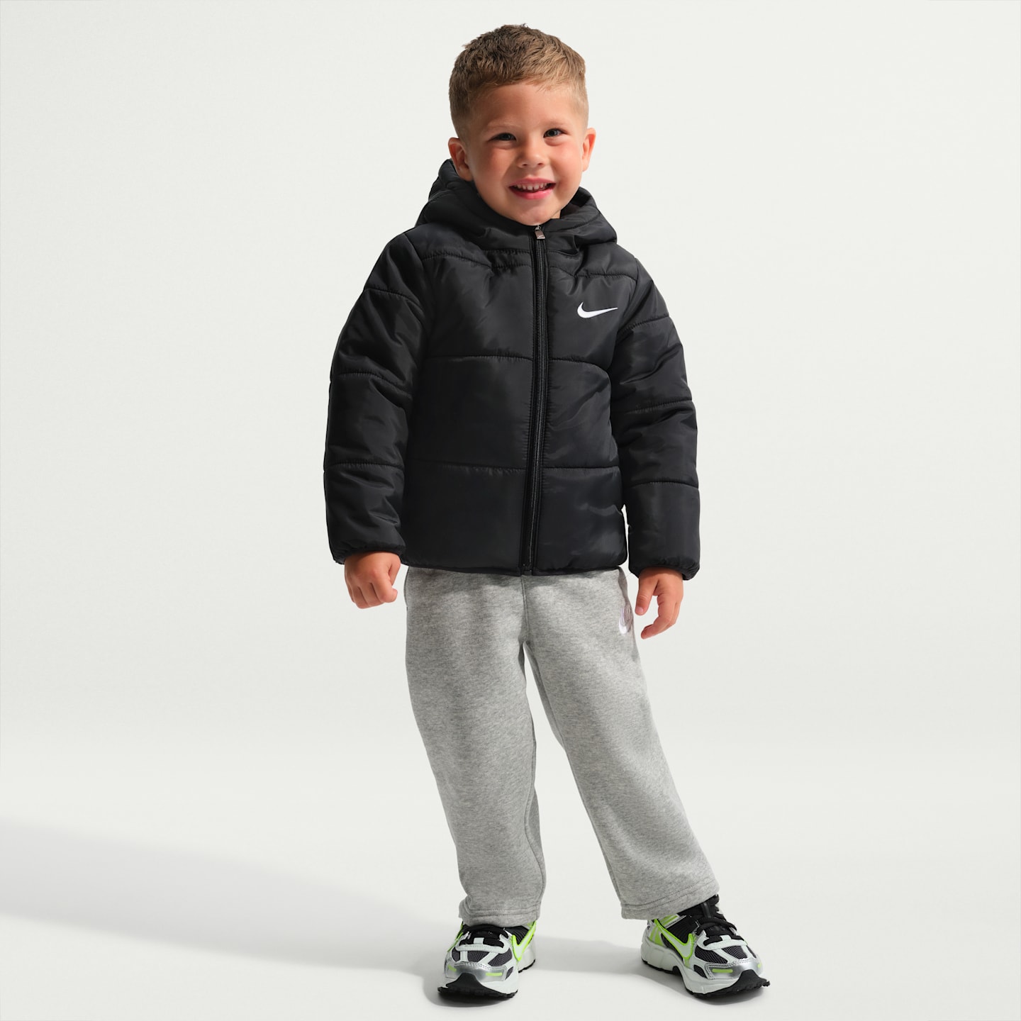Куртка-пуховик для малышей Nike Essentials Heavyweight, цвет: Чёрный — фото 4