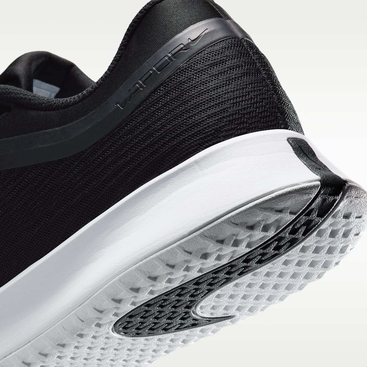 Мужские кроссовки Nike Vapor Pro 3 Clay Court Tennis Shoes, цвет: Чёрный / Белый — фото 8