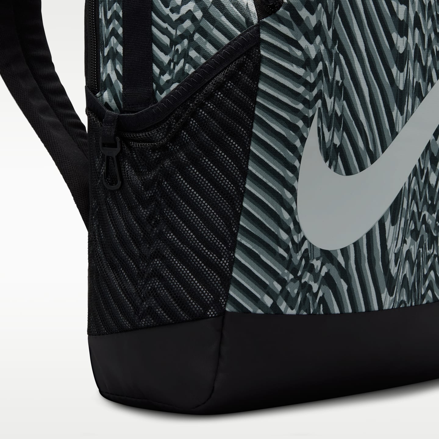 Рюкзак Nike Brasilia (18L) для детей, цвет: Чёрный / Серый — фото 6