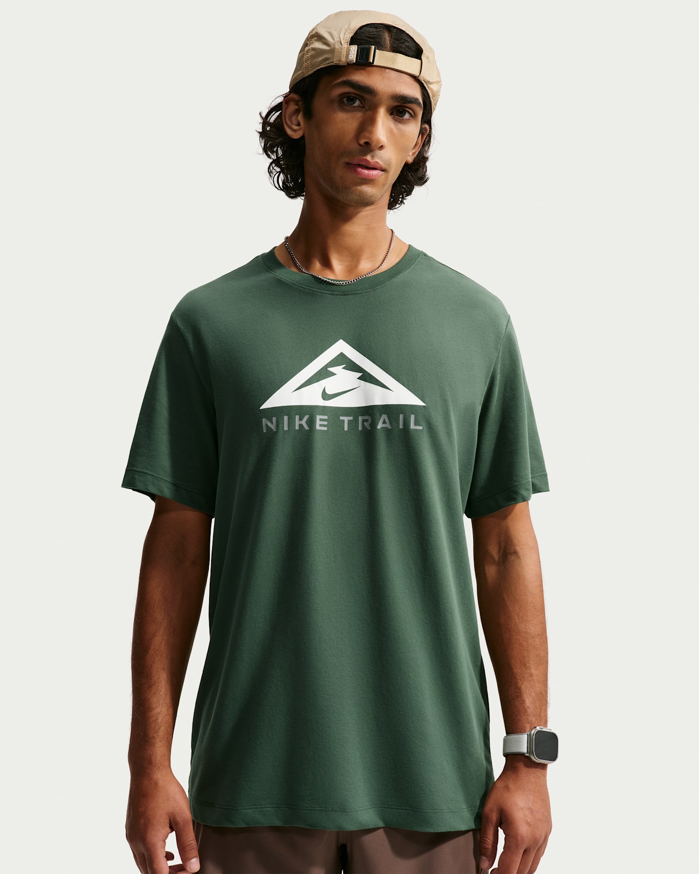 Мужская футболка Nike Dri-FIT Trail Running, цвет: Fir — фото 6