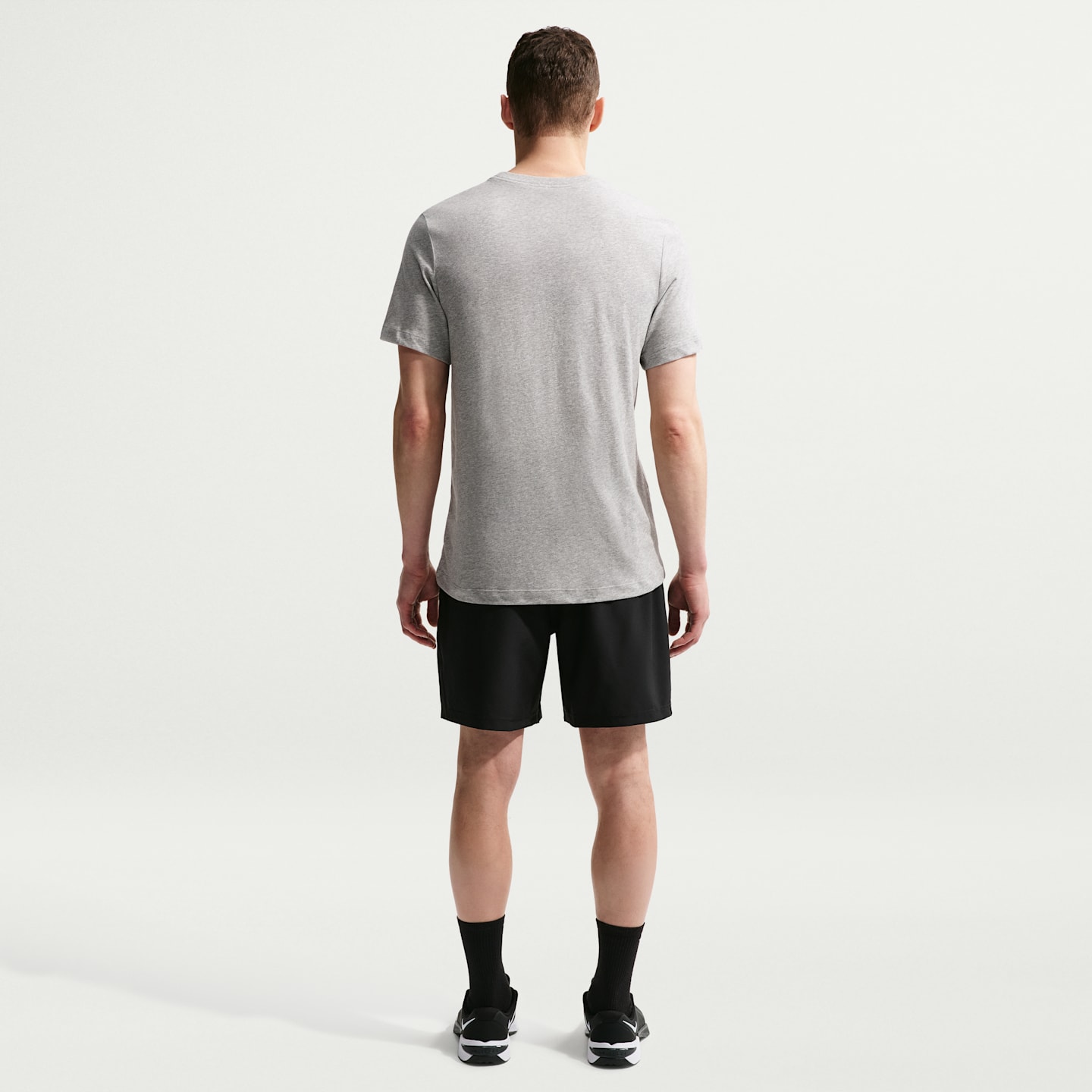 Мужские шорты Nike Form Dri-FIT 5" Unlined Versatile, цвет: Чёрный / Белый — фото 5