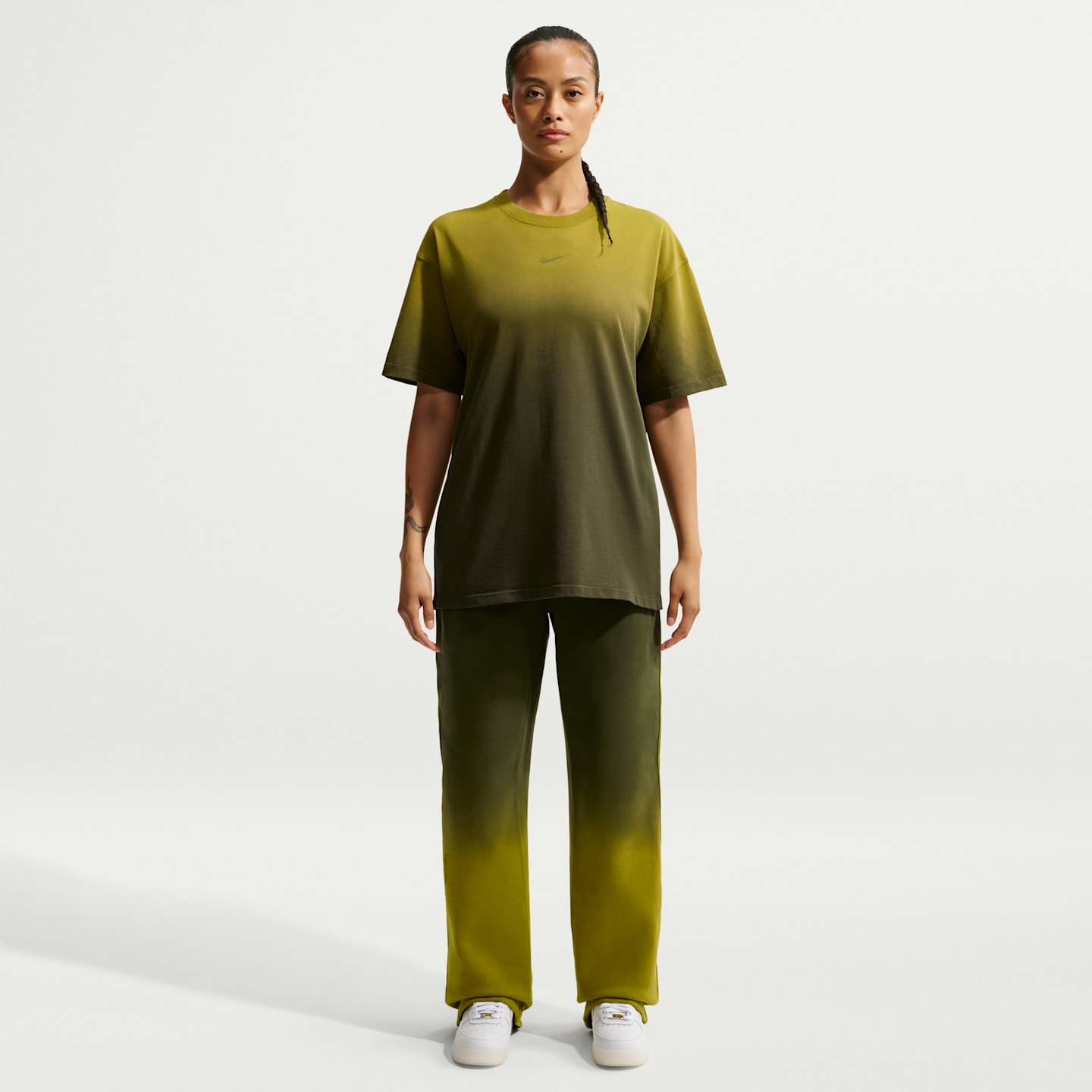 Мужская футболка Nike Nocta CS, цвет: Мох / Средний оливковый — фото 6