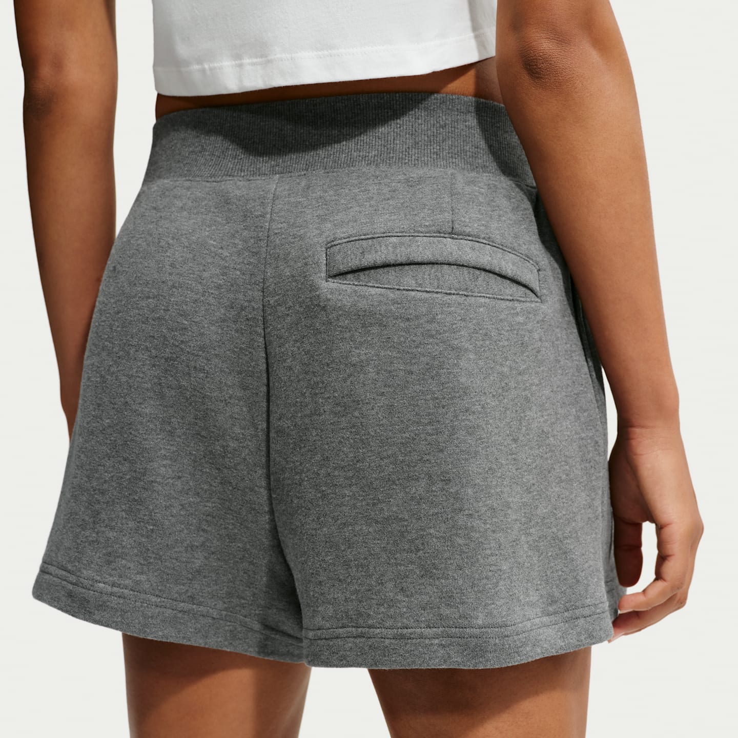 Женские шорты Nike Studio Fleece Lightweight French Terry со складками, высокая посадка, цвет: Угольный меланжевый / Молочный — фото 3
