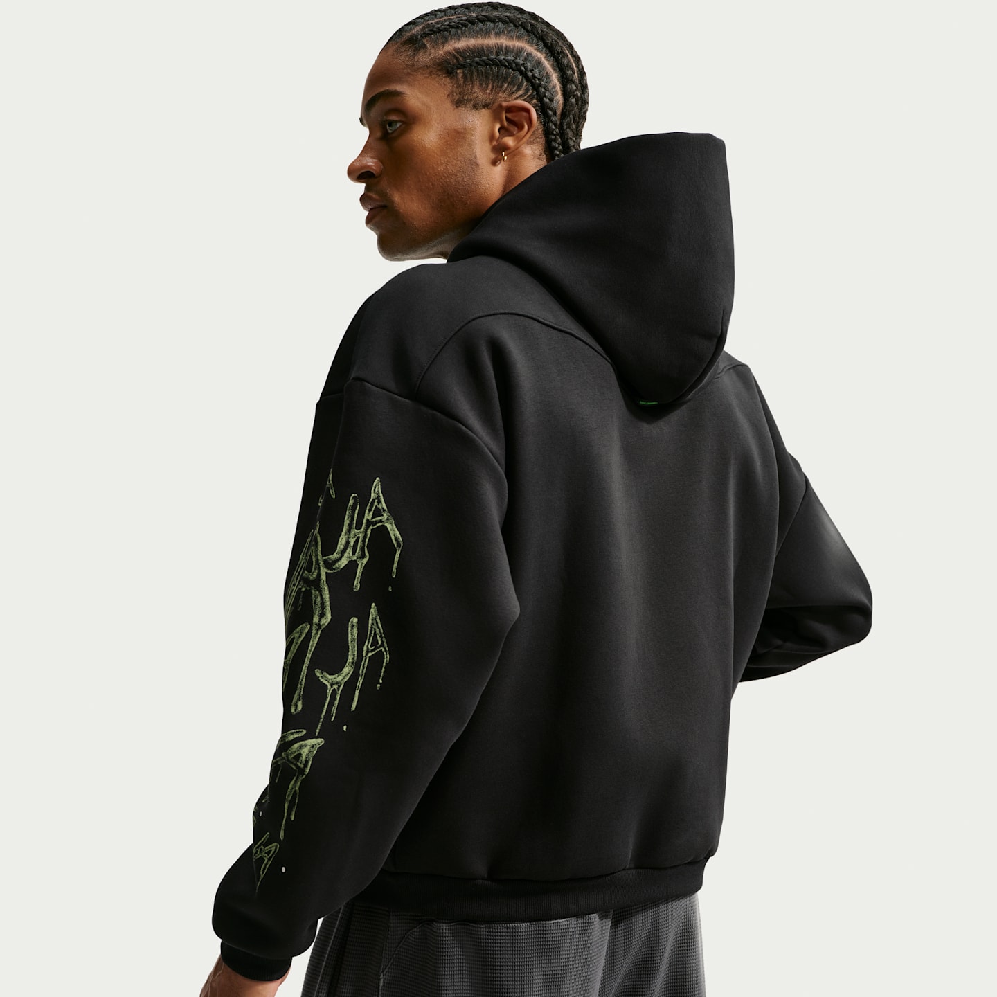 Мужское худи Nike Ja "Halloween" Therma-FIT Brushed Pullover Basketball, цвет: Чёрный / Зелёный — фото 2