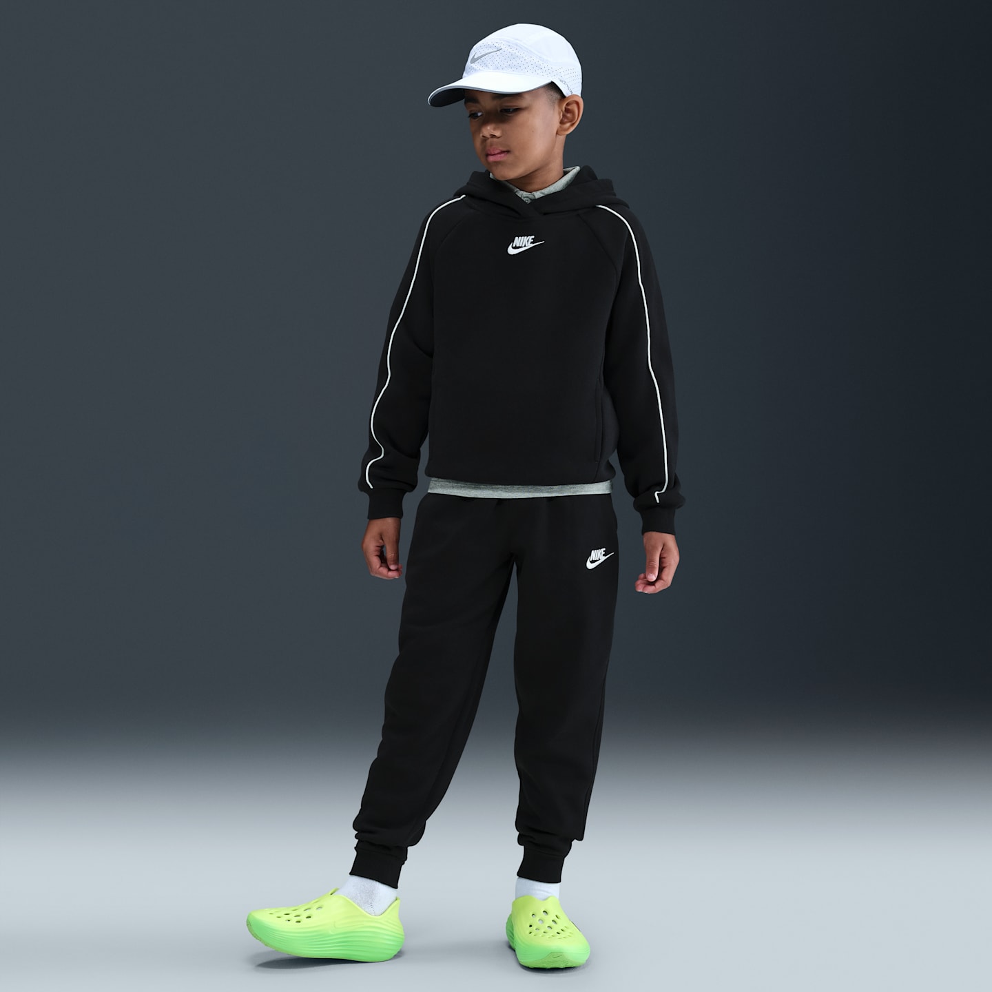 Детские комплекты Nike Sportswear Club Fleece Hooded Tracksuit, цвет: Чёрный / Белый — фото 6