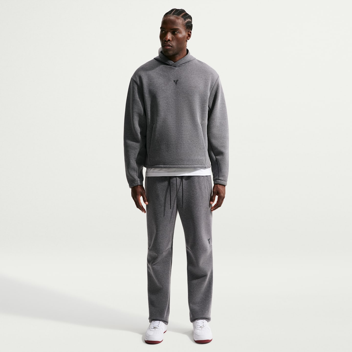 Мужские флисовые баскетбольные брюки Nike Kobe Dri-FIT, цвет: Чёрный меланжевый / Чёрный — фото 1