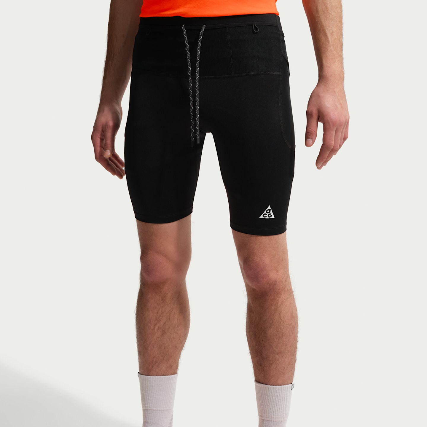 Мужские тайтсы для трейлраннинга Nike ACG Lava Loops Dri-FIT ADV до середины икры, цвет: Чёрный / Снежный белый — фото 2