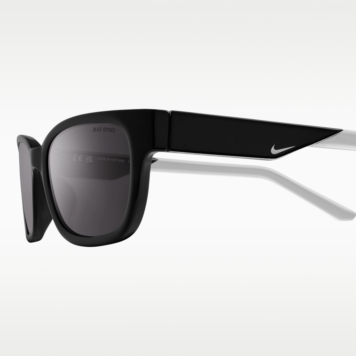 Солнцезащитные очки Nike Tide Crest, цвет: Чёрный — фото 6