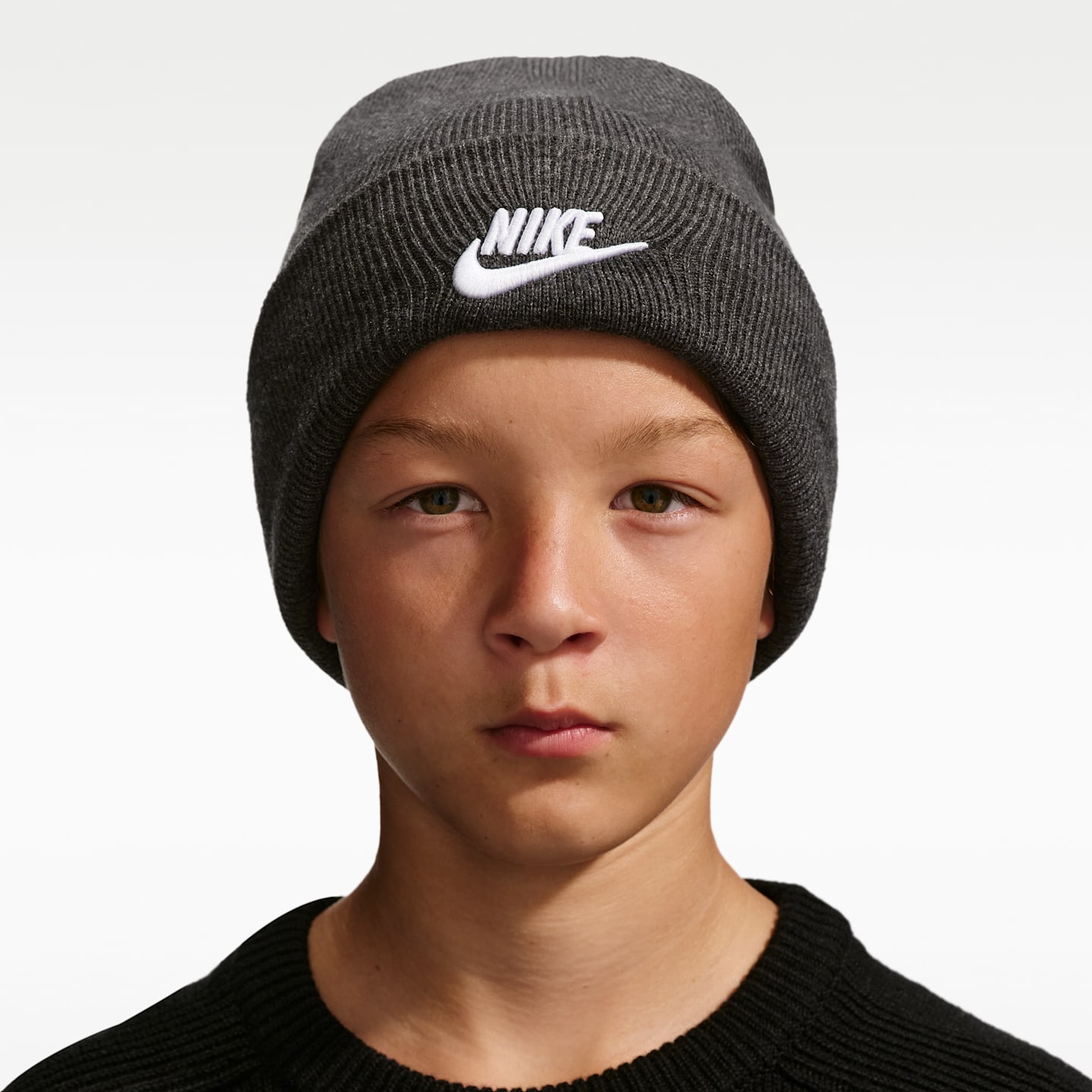 Детская шапка Nike Peak Beanie, цвет: Чёрный меланжевый / Белый — фото 3