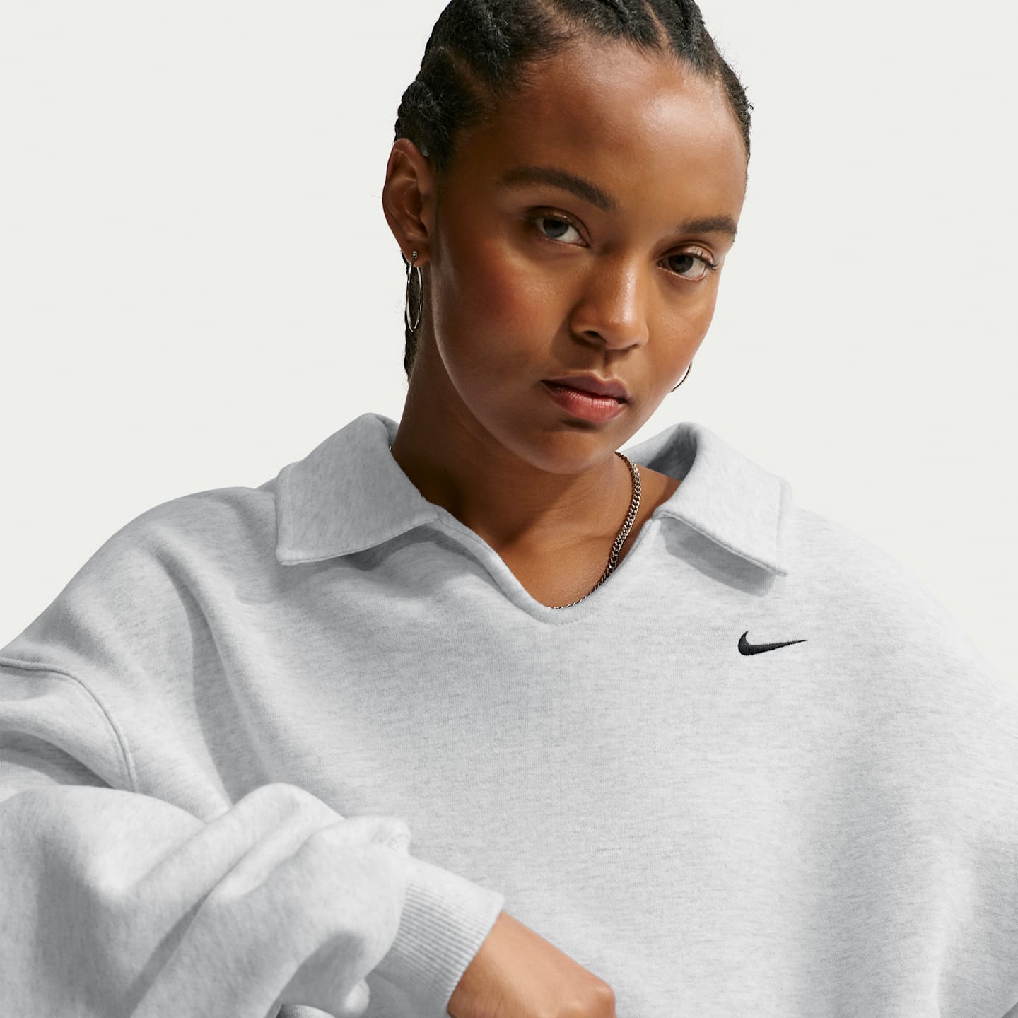 Женское поло Nike Studio Fleece Medium Weight Oversized Cropped Polo, цвет: Берёзовый меланжевый / Чёрный — фото 1