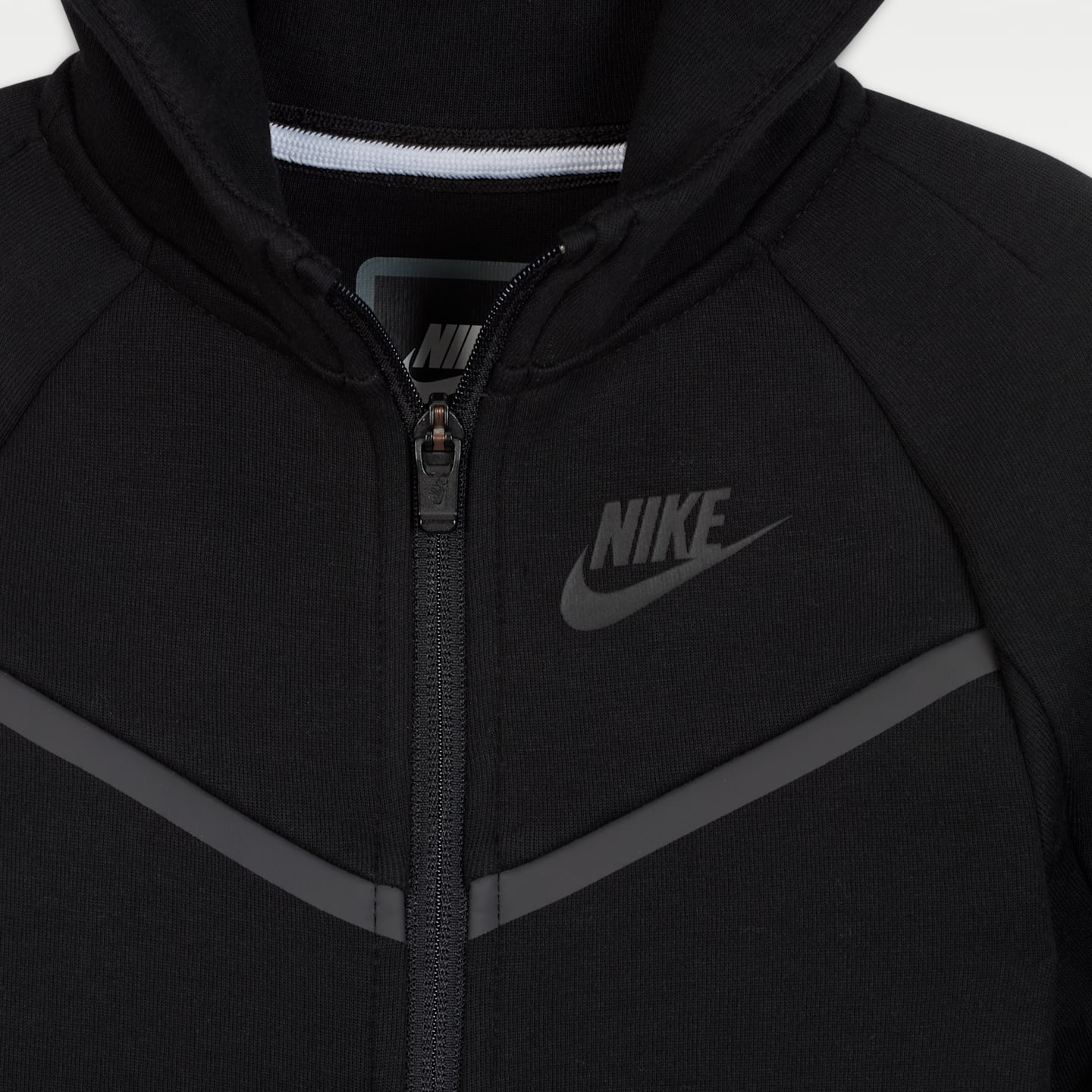 Комплект для малышей Nike Sportswear Tech Fleece из 2 предметов на молнии, 12-24 мес, цвет: Чёрный — фото 3