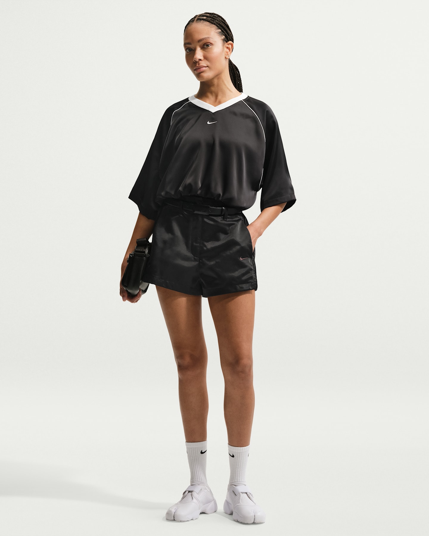 Женские атласные шорты Nike Sportswear с высокой талией, цвет: Чёрный — фото 6