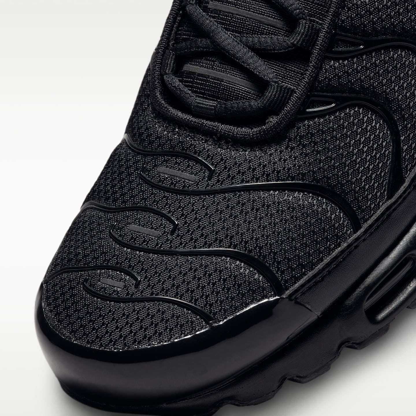 Мужские кроссовки Nike Air Max Plus, цвет: Чёрный — фото 7
