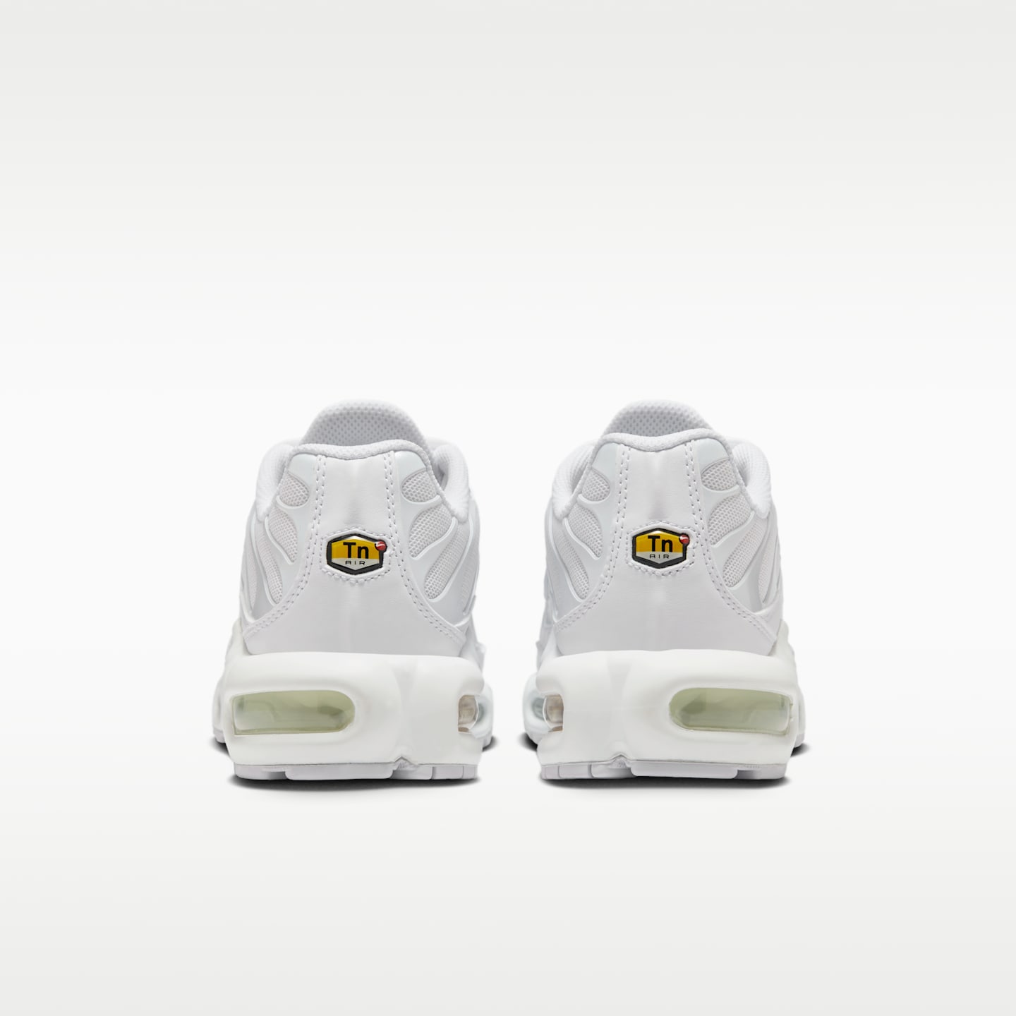 Женские кроссовки Nike Air Max Plus, цвет: Белый / Чистый платиновый — фото 6