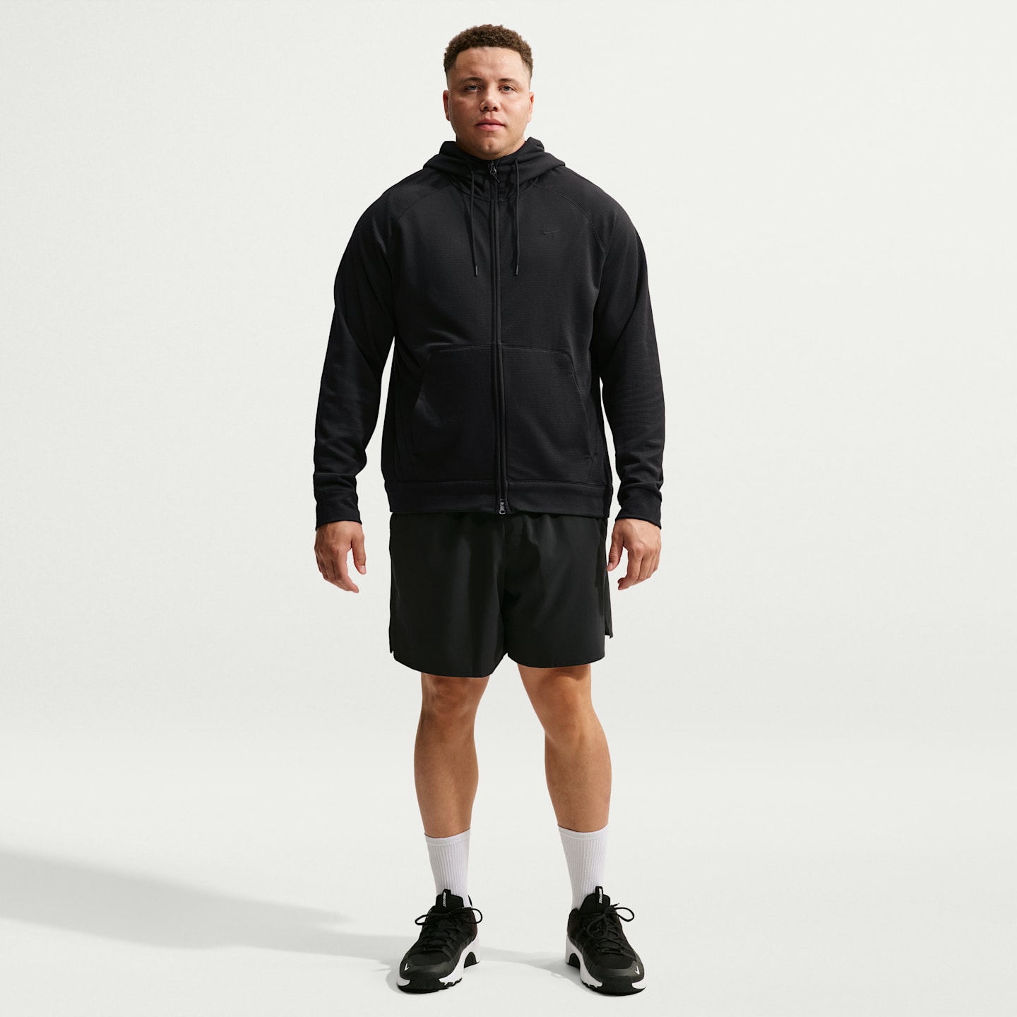 Мужское худи на молнии Nike Primary NanoKnit Therma-FIT, цвет: Чёрный — фото 10