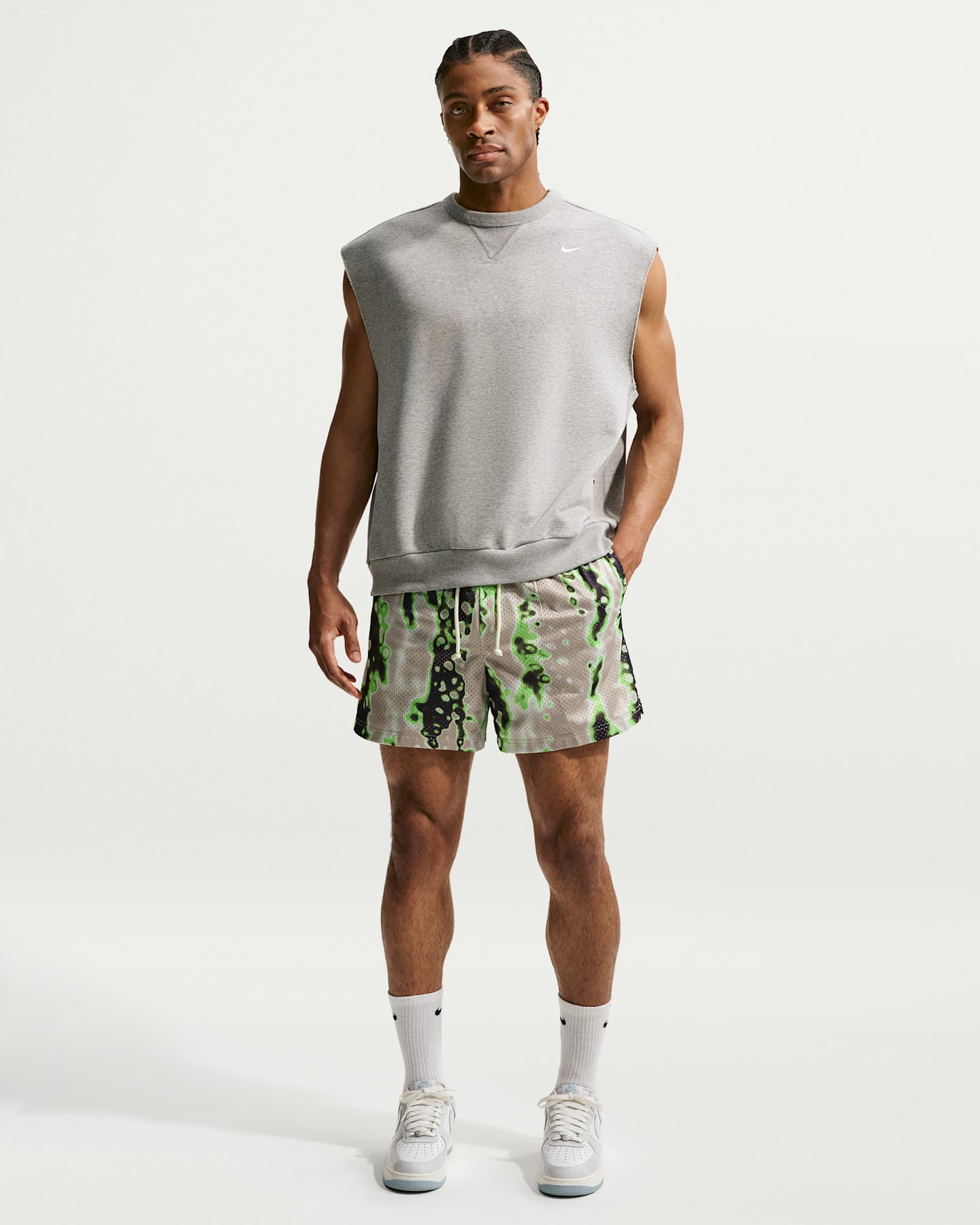 Мужские шорты Nike Standard Issue 5" Practice Mesh Basketball, цвет: Кремовый / Бледная слоновая кость — фото 6