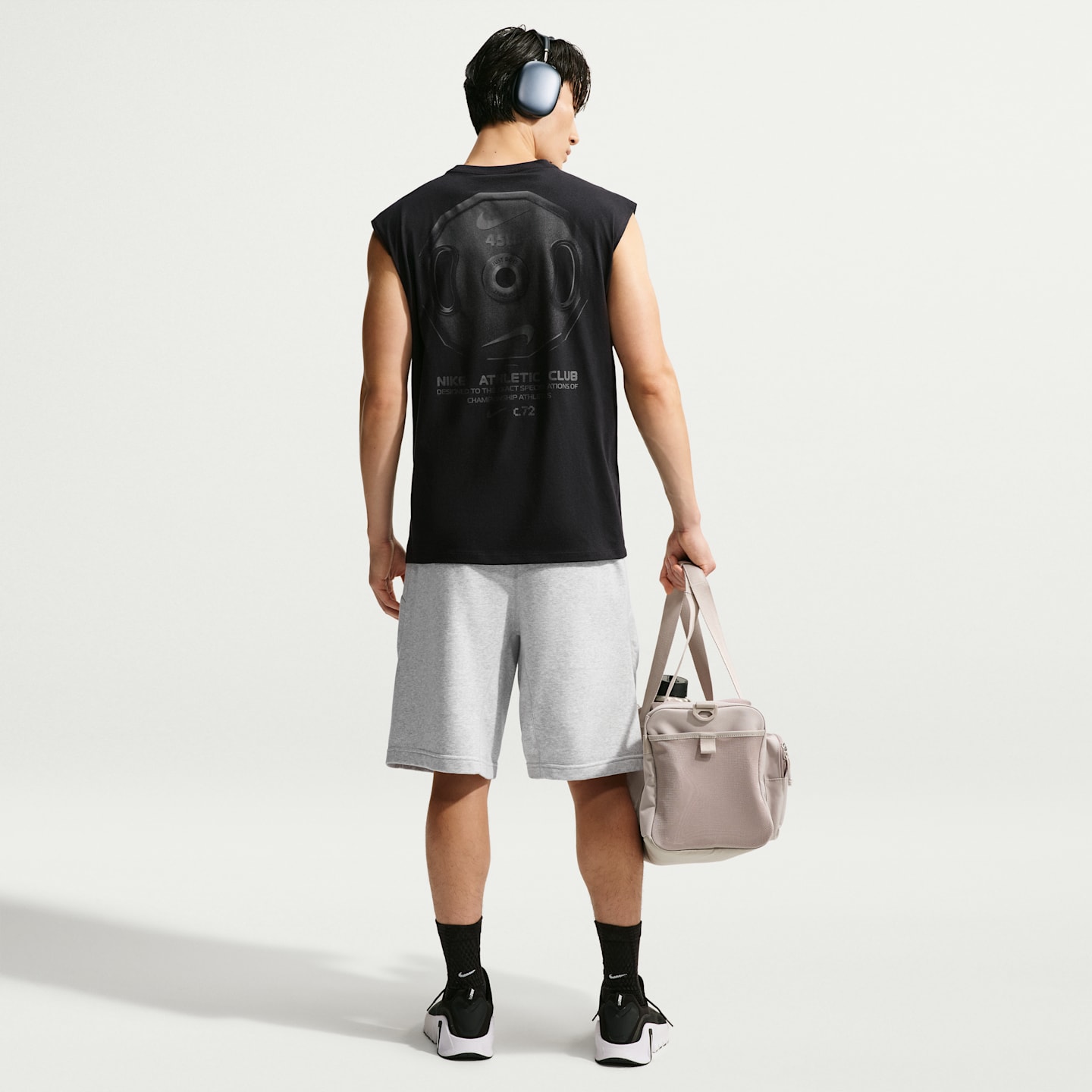 Мужская футболка Nike N.A.C. без рукавов, цвет: Чёрный / Антрацитовый — фото 5