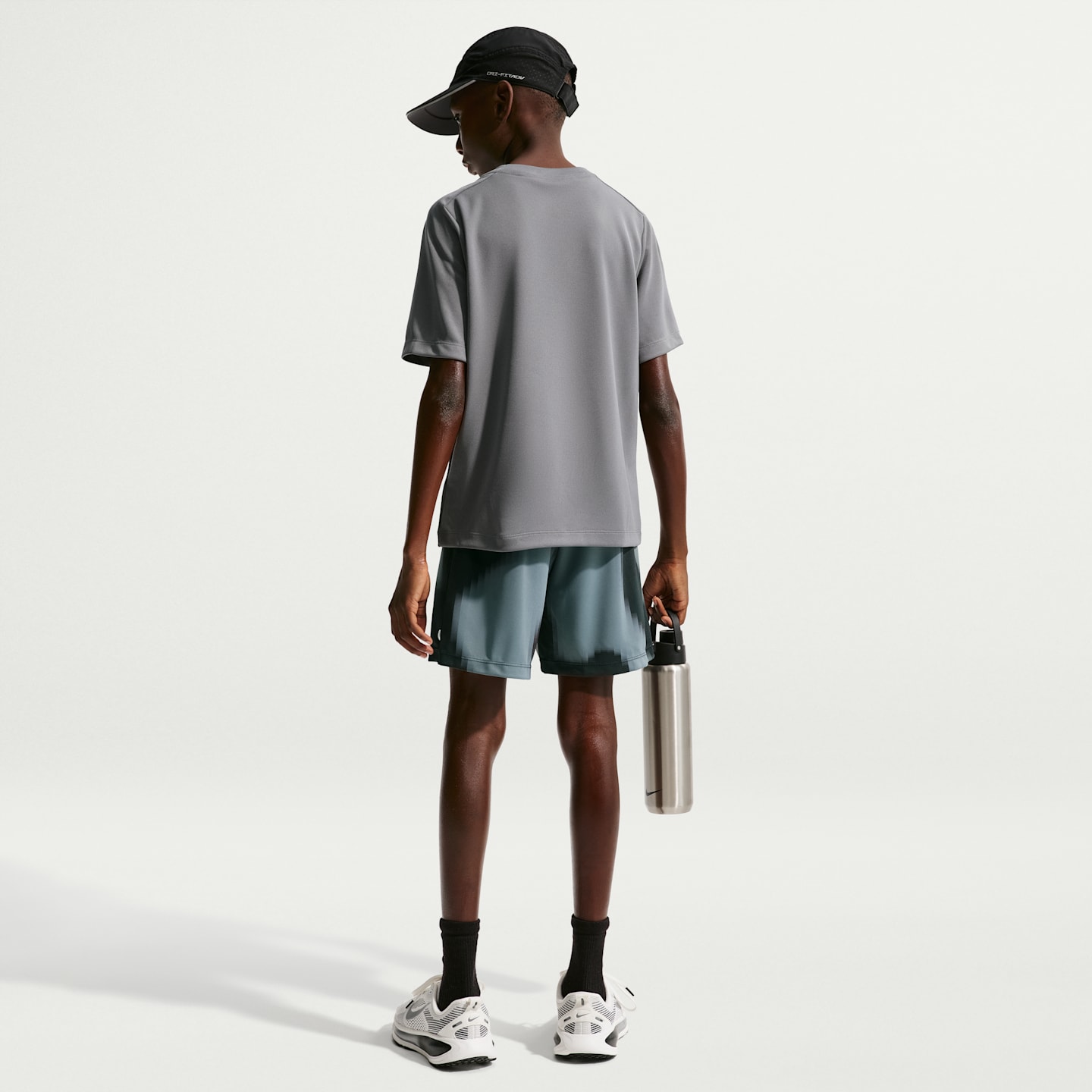 Детские шорты для мальчиков Nike Multi Renew, цвет: Чёрный / Белый — фото 5
