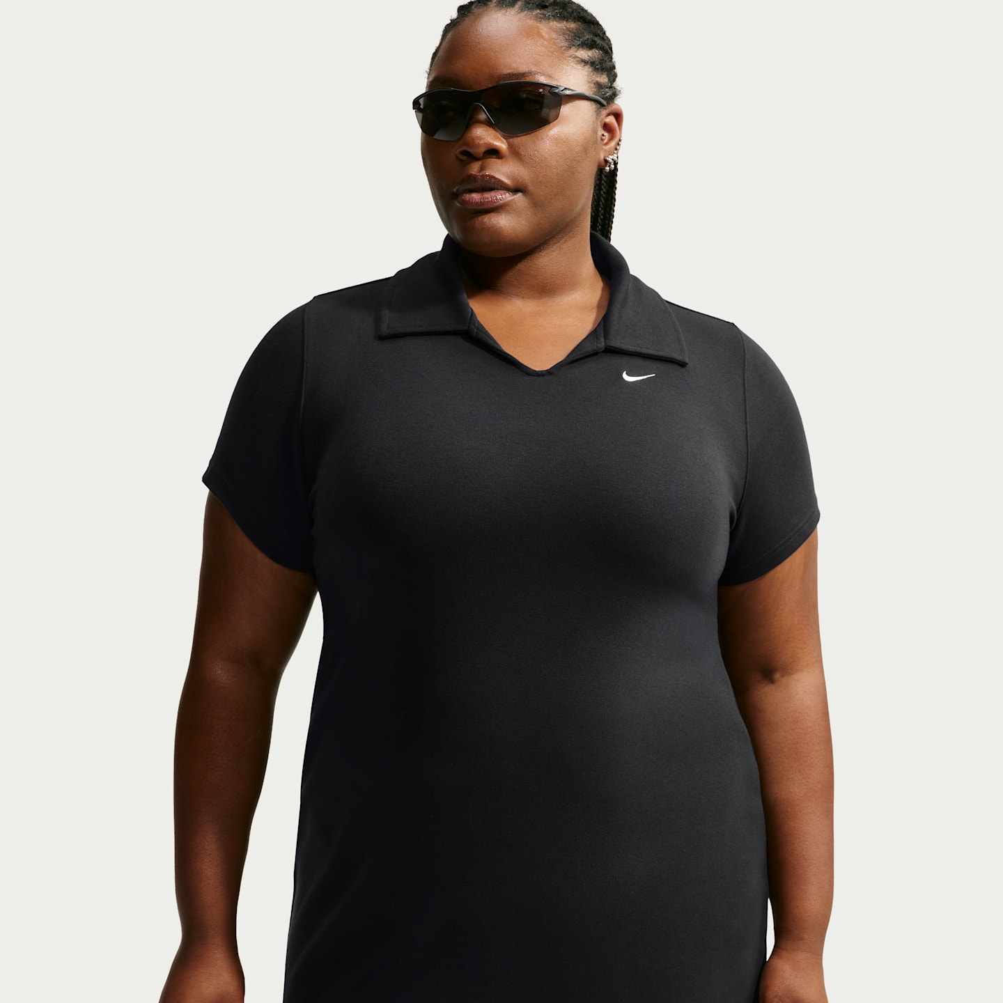 Женское платье Nike Sportswear Chill Knit Slim Polo Dress (Plus Size), цвет: Чёрный / Белый — фото 2