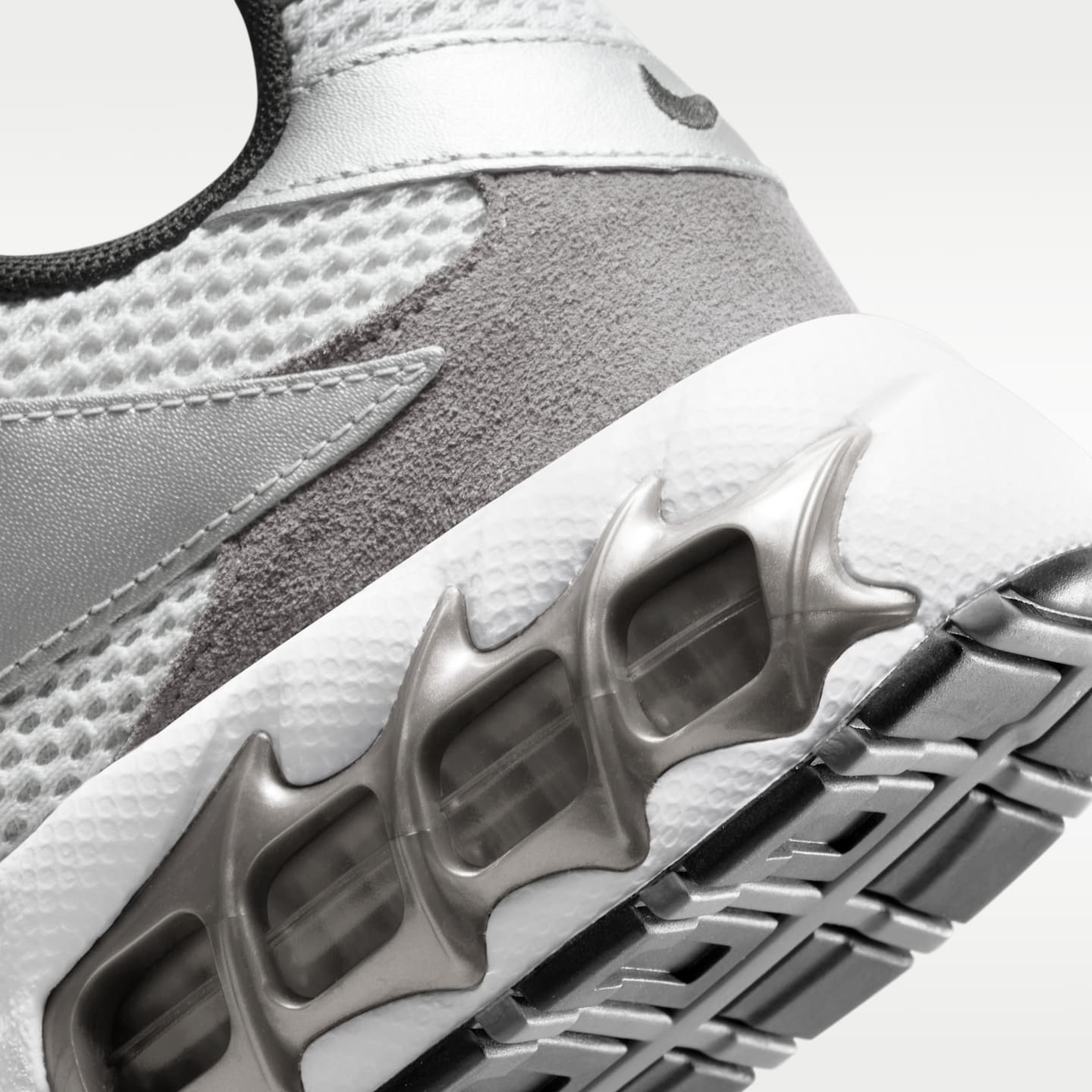 Женские кроссовки Nike Air Zoom Fire, цвет: Белый / Дымчатый серый — фото 8
