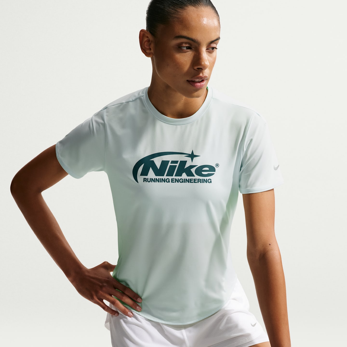Женский топ Nike Swift Dri-FIT Running Top, цвет: Зелёный — фото 3