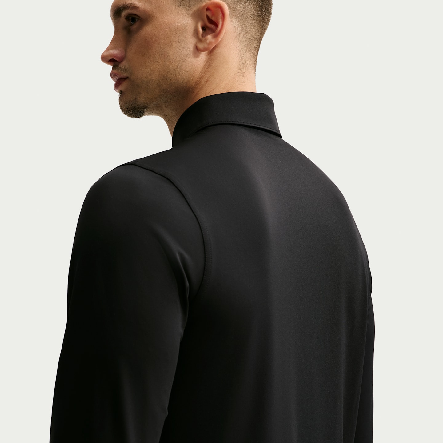 Мужское поло для гольфа Nike Velocity Dri-FIT с длинным рукавом, цвет: Чёрный / Белый — фото 2