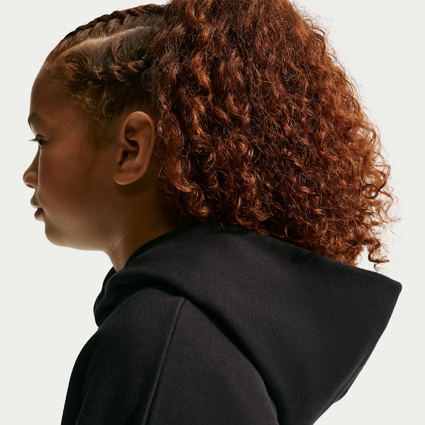 Детское флисовое худи-пуловер для девочек Nike Sportswear Studio оверсайз, цвет: Чёрный — фото 6