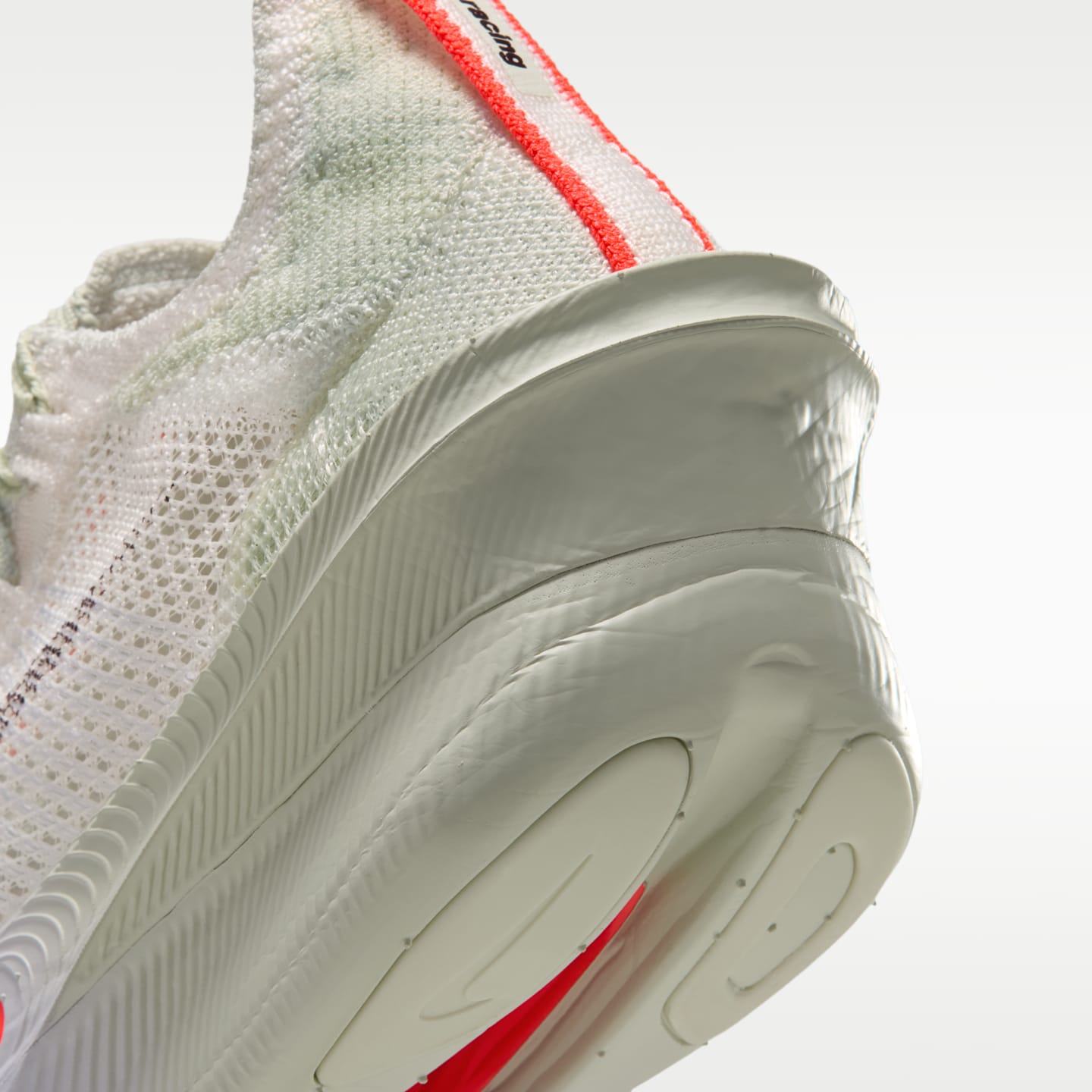 Женские кроссовки Nike Alphafly 4 Road Racing, цвет: Морской / Малиновый — фото 8