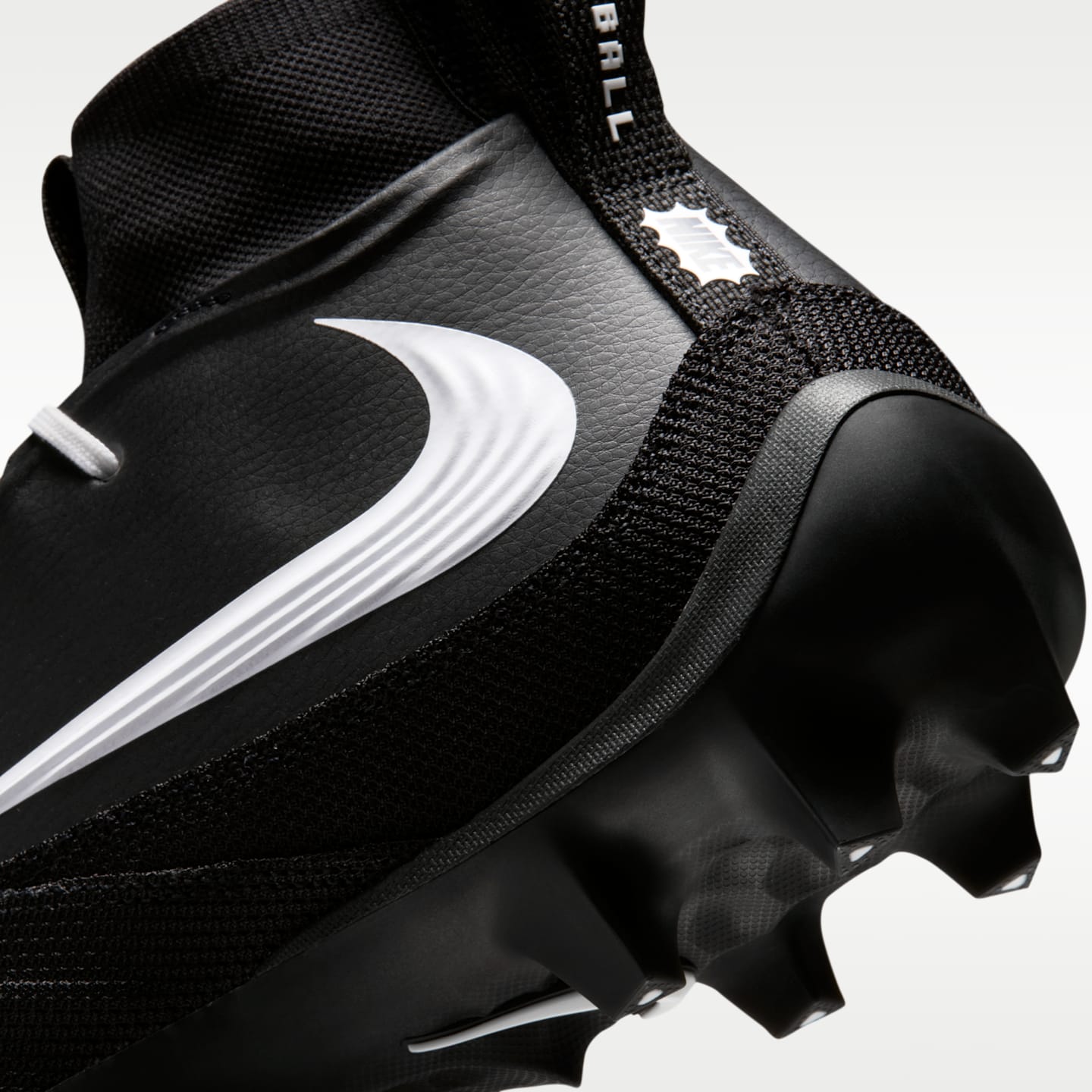 Мужские бутсы Nike Alpha Menace 5 Pro Football Cleats, цвет: Чёрный / Белый — фото 9
