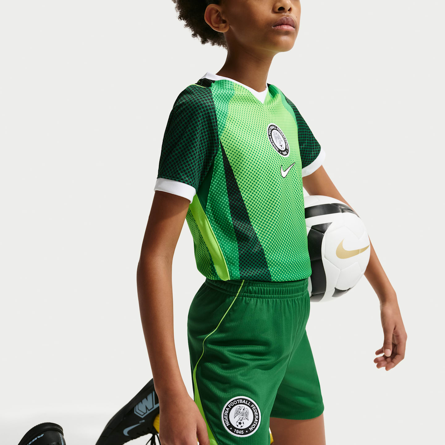 Детские футбольные шорты-реплика Nike Dri-FIT Nigeria 2026 Stadium Home, цвет: Сосновый зелёный / Зелёный — фото 5
