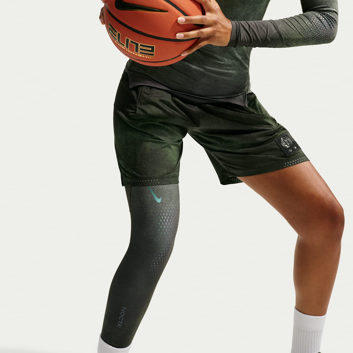 Мужской тайтс Nike KD x Nocta на одну ногу, правый, цвет: Чёрный — фото 5