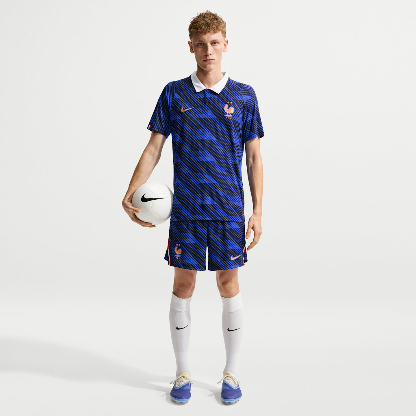 Мужские футбольные шорты Nike FFF 2026 Stadium Home Dri-FIT Replica, цвет: Королевский синий / Синий — фото 1