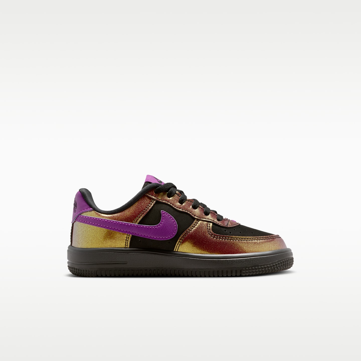 Детские кроссовки Nike Air Force 1 LV8, цвет: Чёрный / Ягодный — фото 3