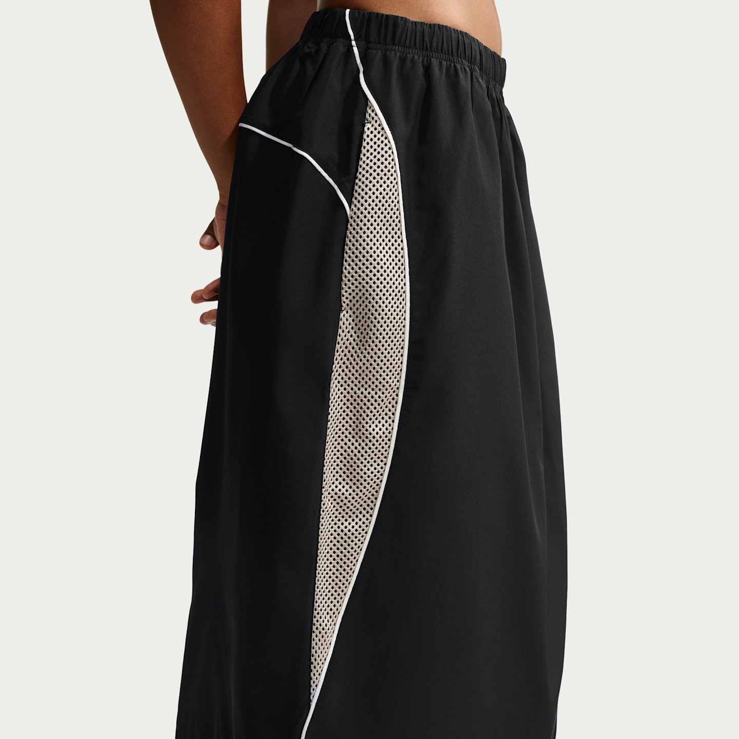 Женская свободная юбка-парашют миди Nike Sportswear, цвет: Чёрный / Кремовый — фото 3