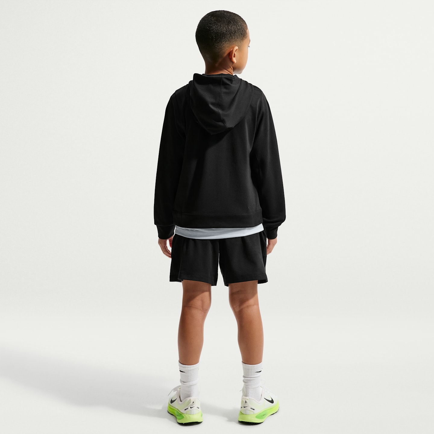 Детское худи-пуловер для мальчиков Nike Primary Nanoknit Dri-FIT с УФ-защитой, цвет: Чёрный — фото 5