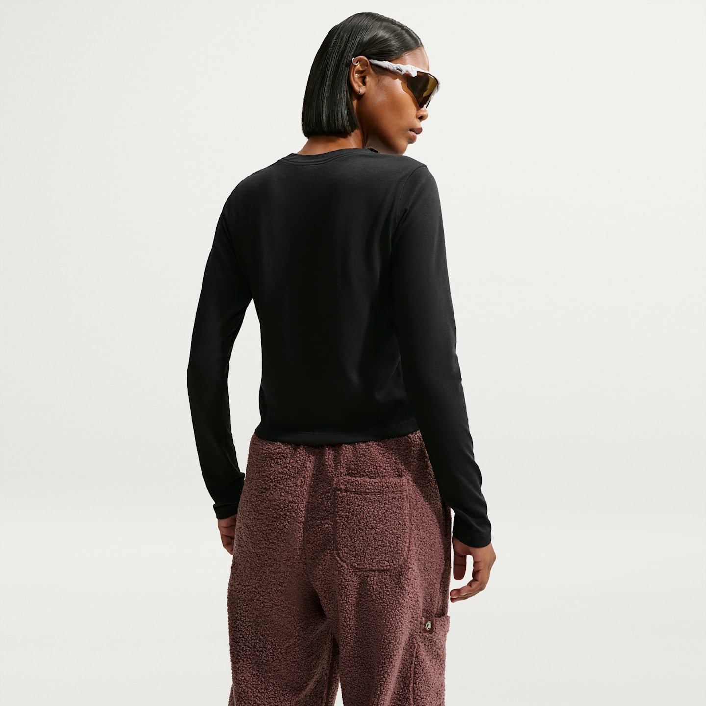 Женский топ Nike ACG Dri-FIT Long-Sleeve Top, цвет: Чёрный / Снежный белый — фото 2