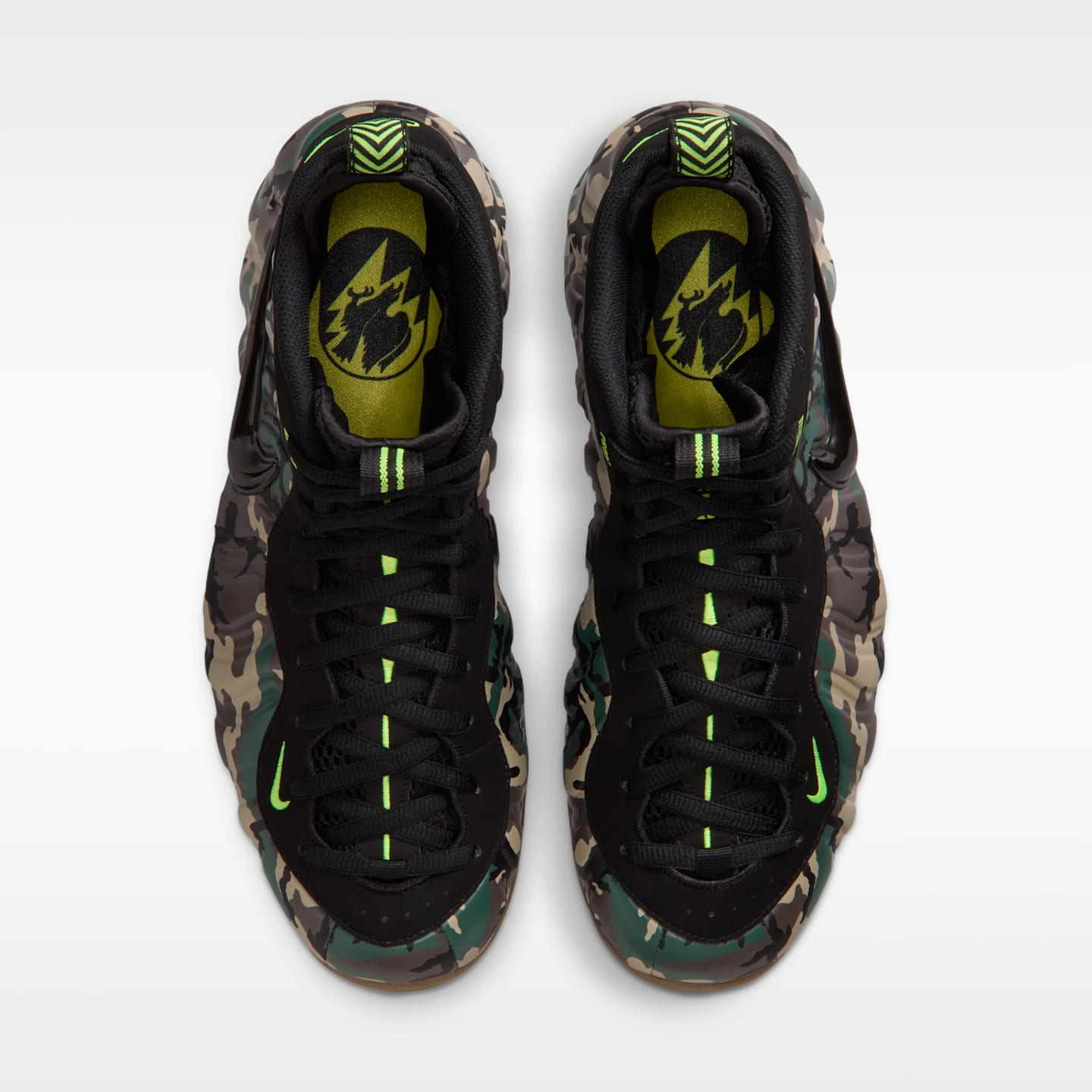 Мужские кроссовки Nike Air Foamposite Pro Premium, цвет: Чёрный / Зелёный — фото 4