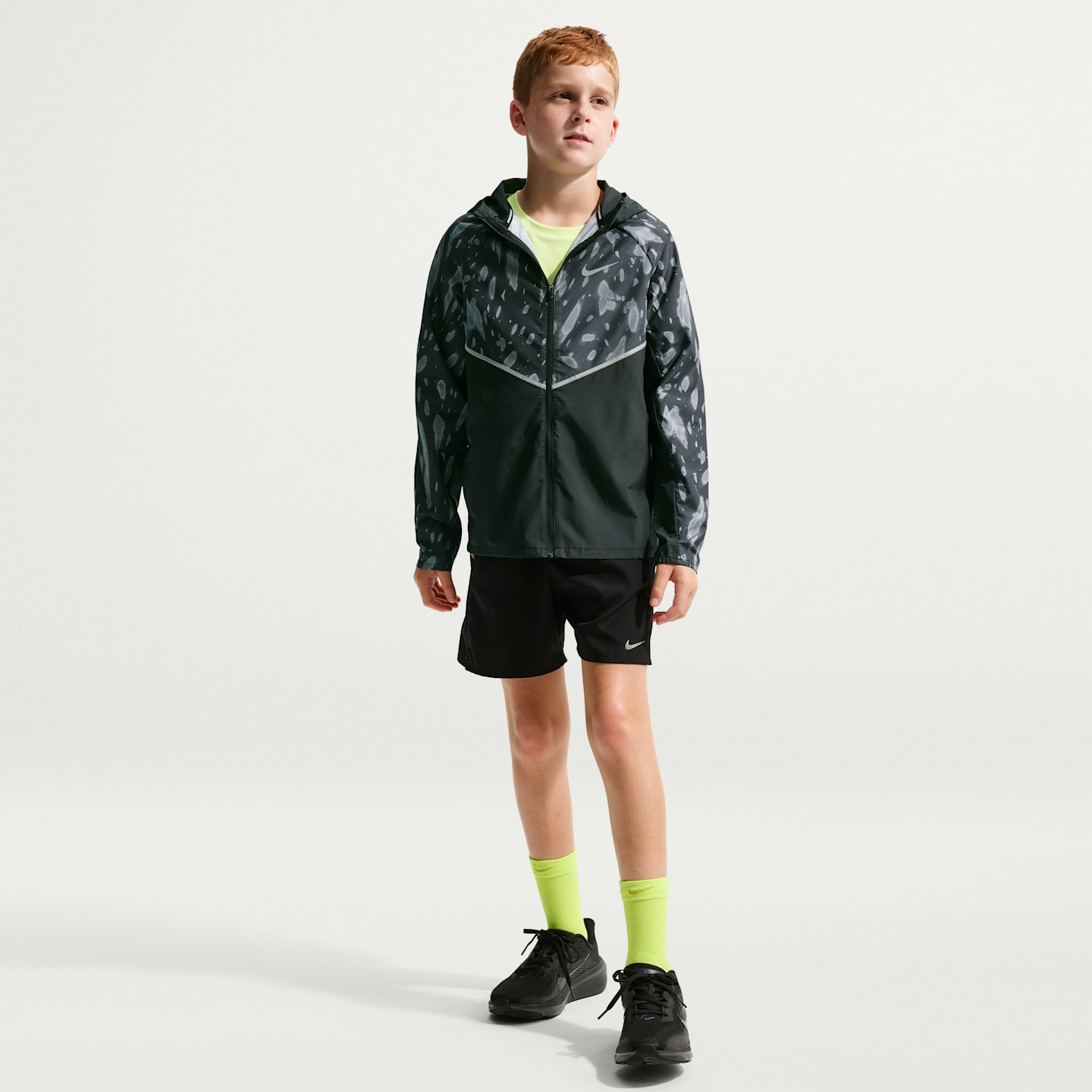 Детская куртка Nike Miler Repel с УФ-защитой, цвет: Чёрный — фото 4