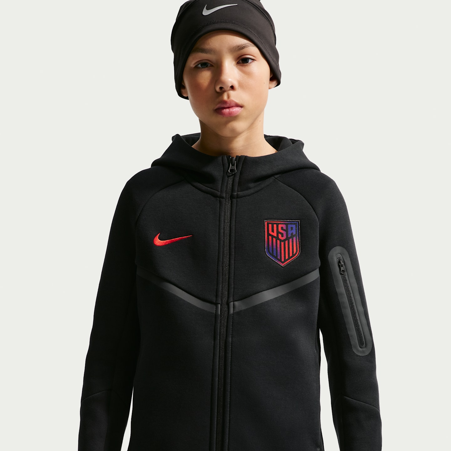 Детская футбольная худи на молнии Nike Usmnt Tech Fleece, цвет: Чёрный / Красный — фото 1