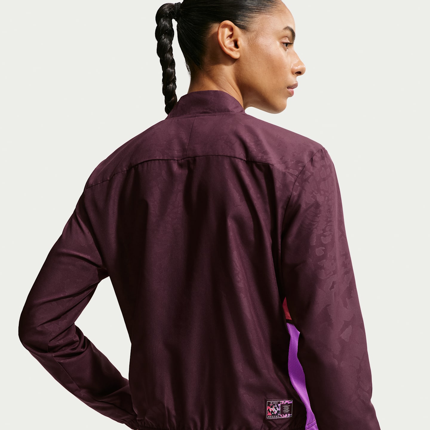 Женские комплекты Nike United Academy Dri-FIT Woven Soccer Tracksuit, цвет: Бордовый — фото 3