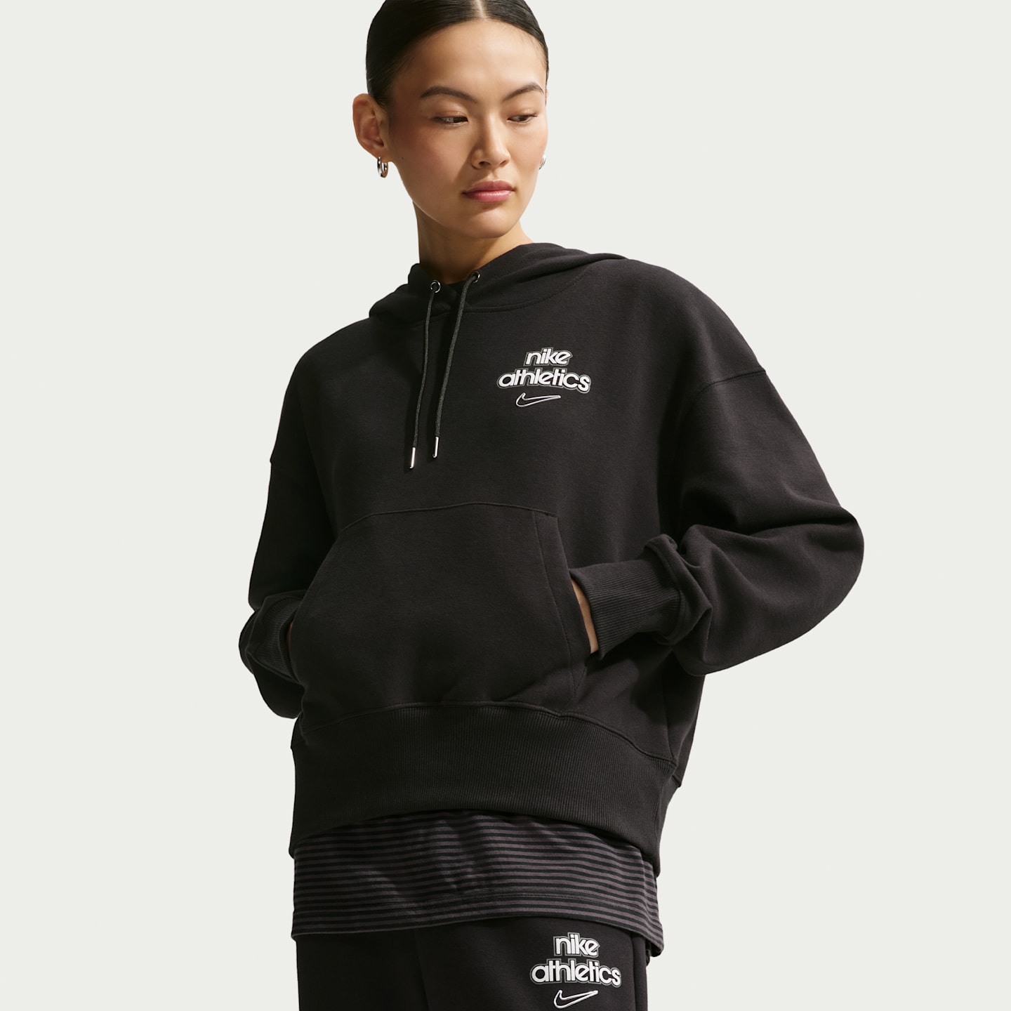 Женское худи Nike Sportswear Phoenix Fleece Pull-Over, цвет: Чёрный — фото 3