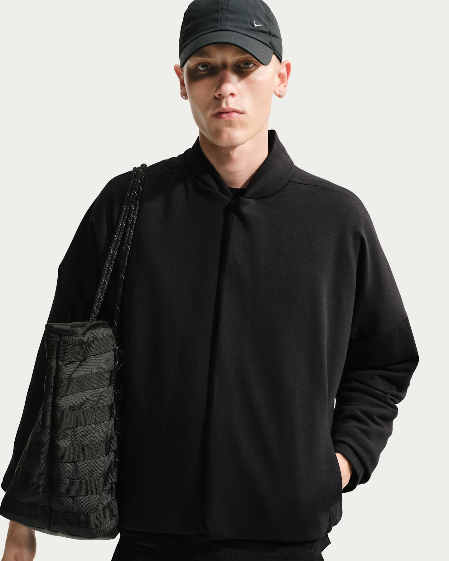 Мужская куртка Nike 24.7 ImpossiblySoft Plush Therma-FIT, цвет: Чёрный / Серый — фото 7