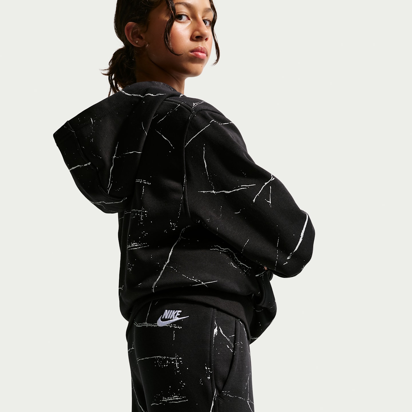 Детские брюки Nike Sportswear Club, цвет: Чёрный / Белый — фото 5